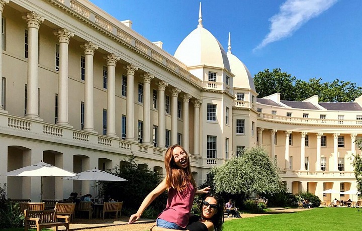 Jana Bobošíková with daughter