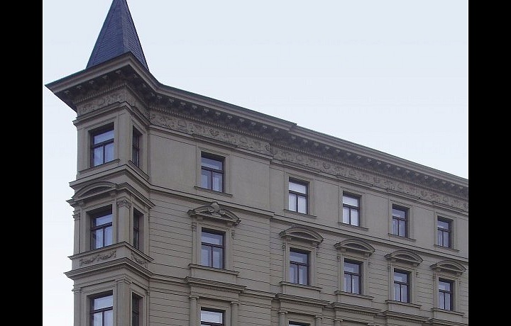 House, Malostranské nábřeží č. 3, from Kampa, Prague