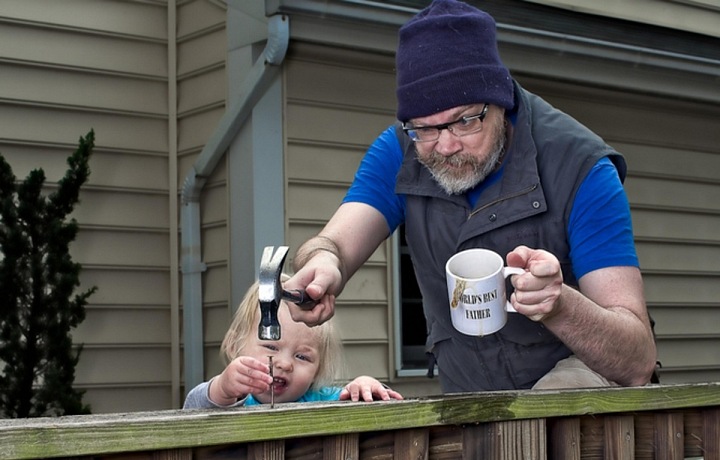 They know, that kids like to help!