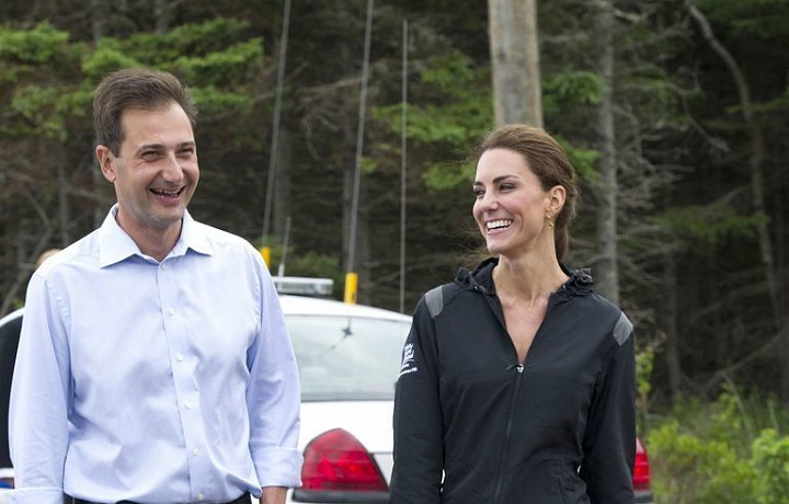 Kate in casual outfit