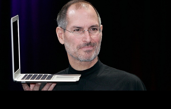 Steve Jobs and MacBook