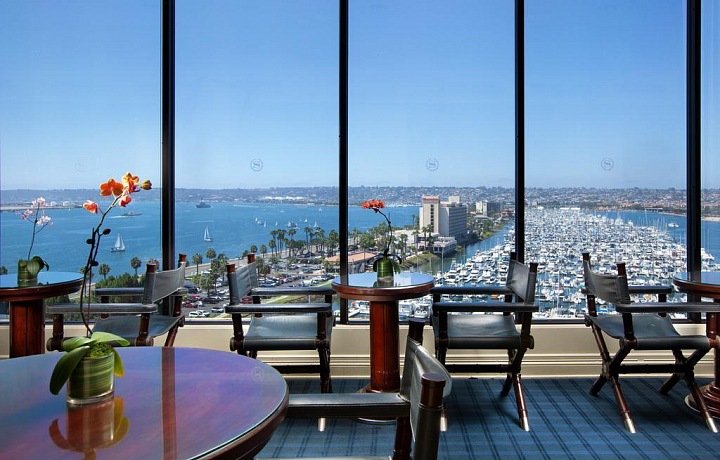 Sheraton Hotel & Marina - jedinečný výhled, co říkáte?