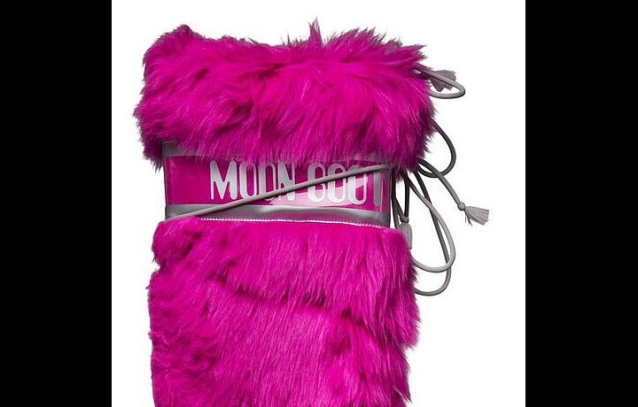 Moon Boot by J. Scott - do you prefer colors?