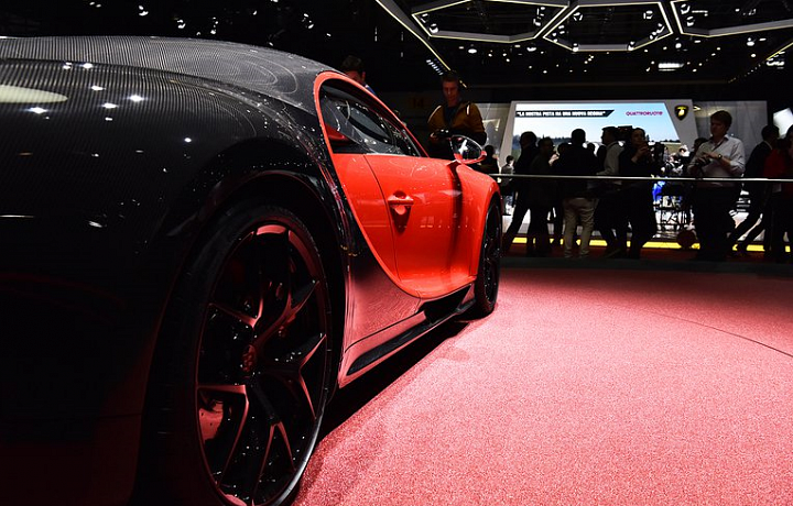 Buggati Chiron Sport