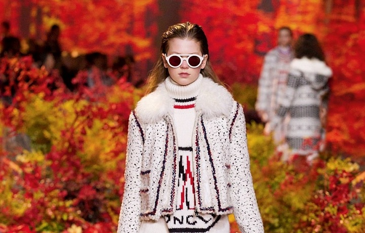 Podzim/Zima 2017-18 Moncler Gamme Rouge