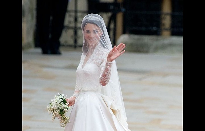 Kate in dress Sarah Burton