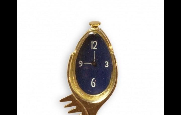 Salvator Dalí and his spoon