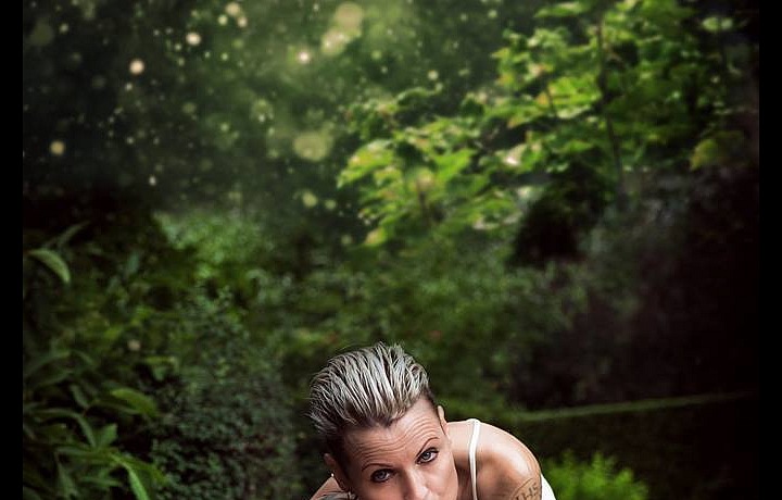 Before she used to be photographed