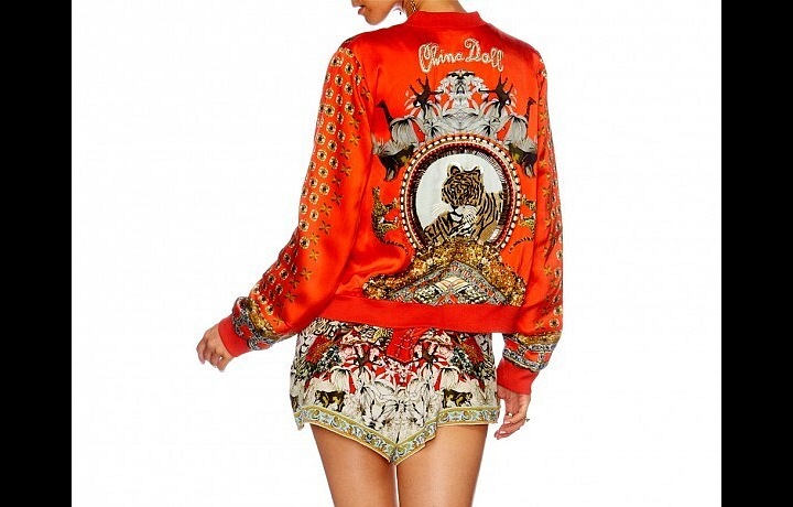 Camilla: collection Chinese Whisperes 