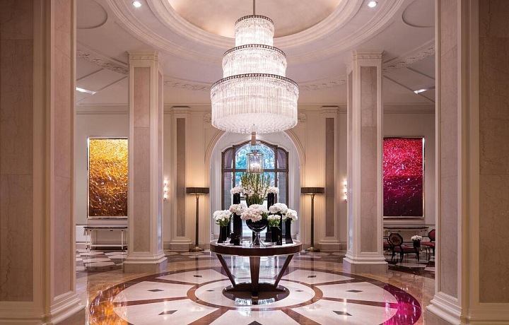 Beverly Wilshire Hotel