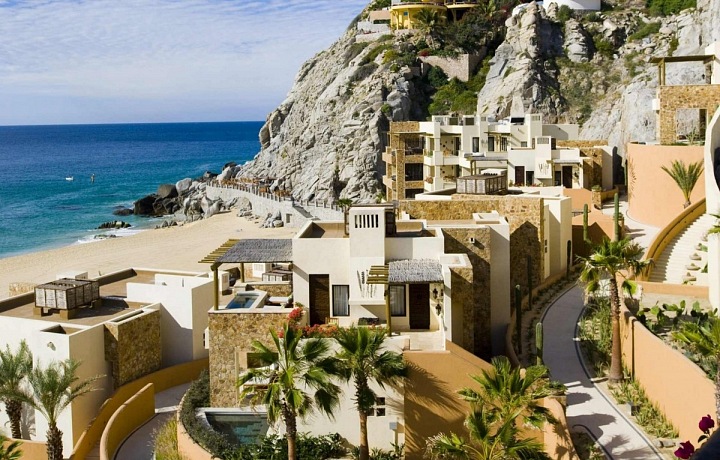 Resort at Pedregal