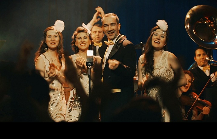 Hot Sisters and Original Vintage Orchestra