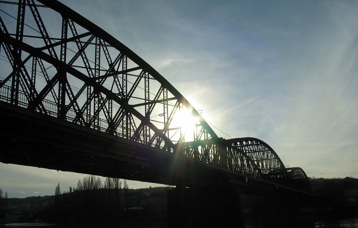 Exceptional railway bridge