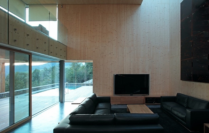 The entrance to the terrace