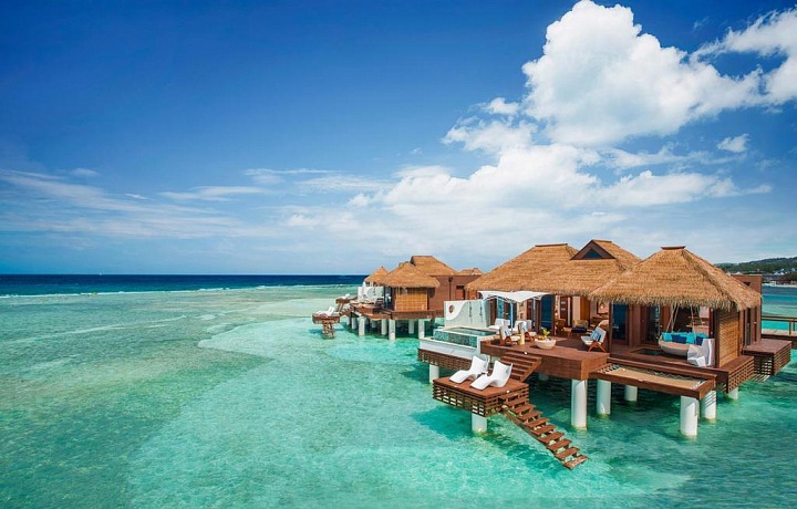 Jamaica, Sandals Royal Caribbean****
