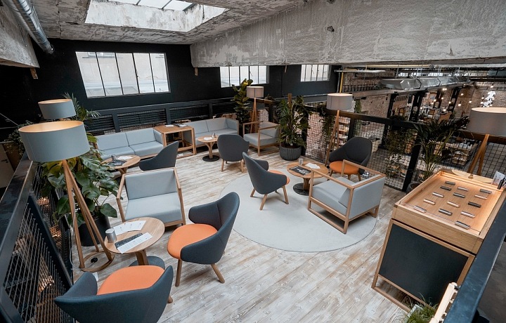 New mezzanine in Vnitroblock