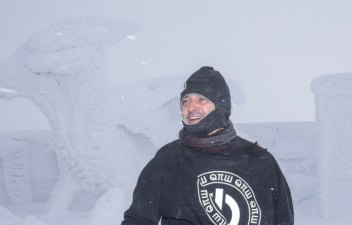 Na Chopok se vydrápal i Martin Dejdar, který ve filmu hraje horského záchranáře. 