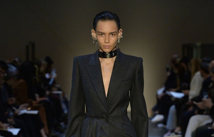 Alexander McQueen FW 19/20