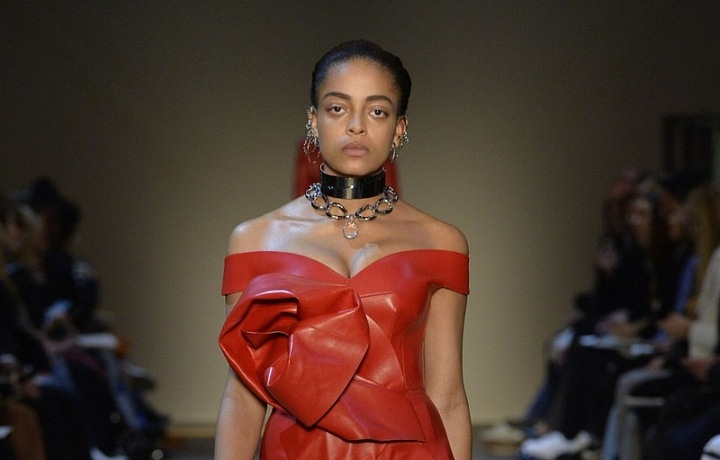 Alexander McQueen FW 19/20