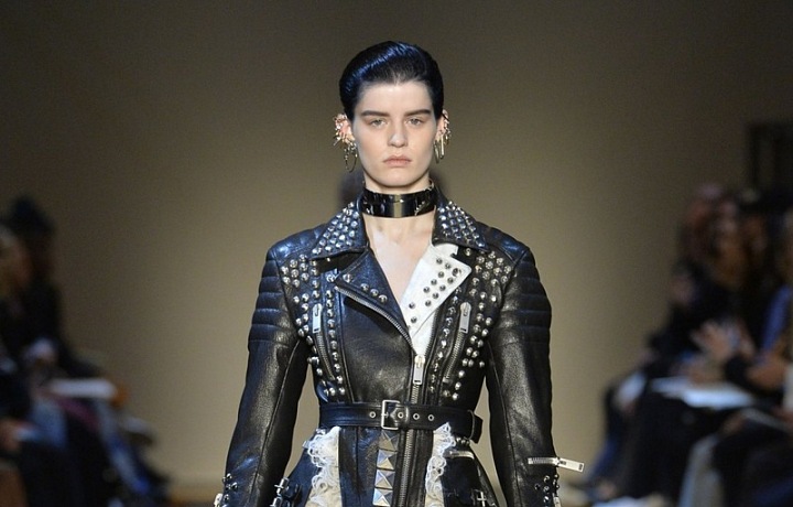 Alexander McQueen FW 19/20