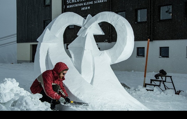 The artist of Art of Snow