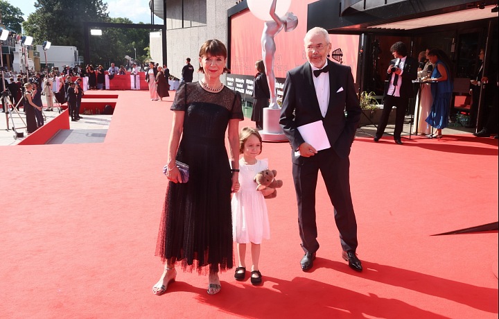 Andrea Bartošková and Marek Eben