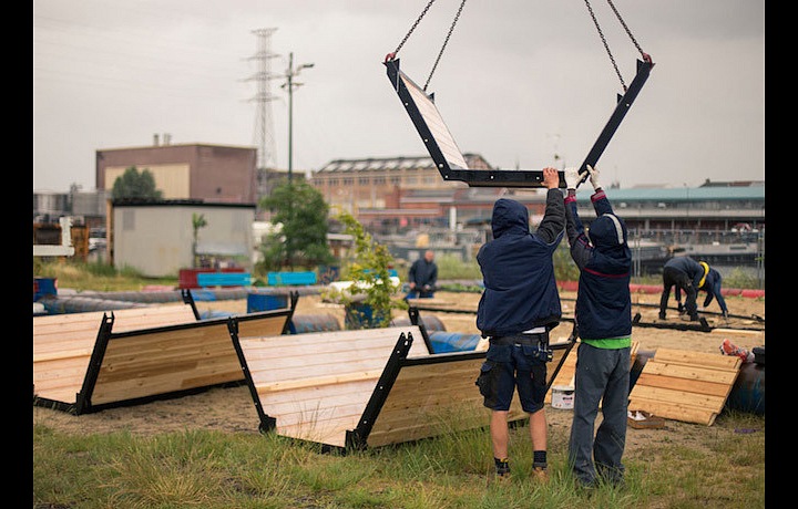 How to make up B-and-Bee