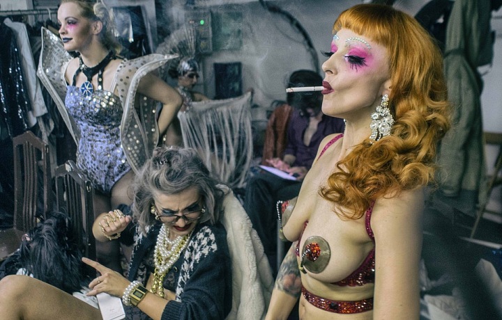 Jungrová ráda fotí i pražské burlesky. 