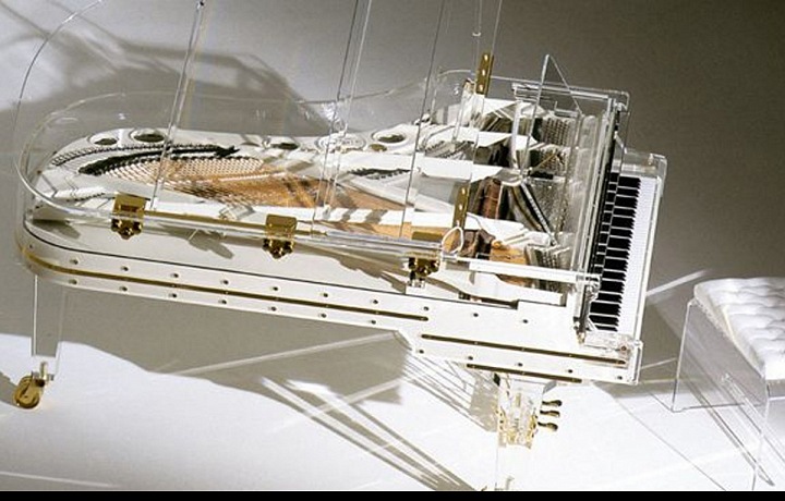 Crystal piano Heintzman