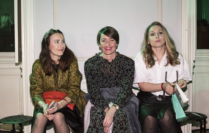 Lucie Kubovišová (in the middle)