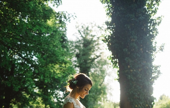 Luxury wedding flower by Metamorphosis