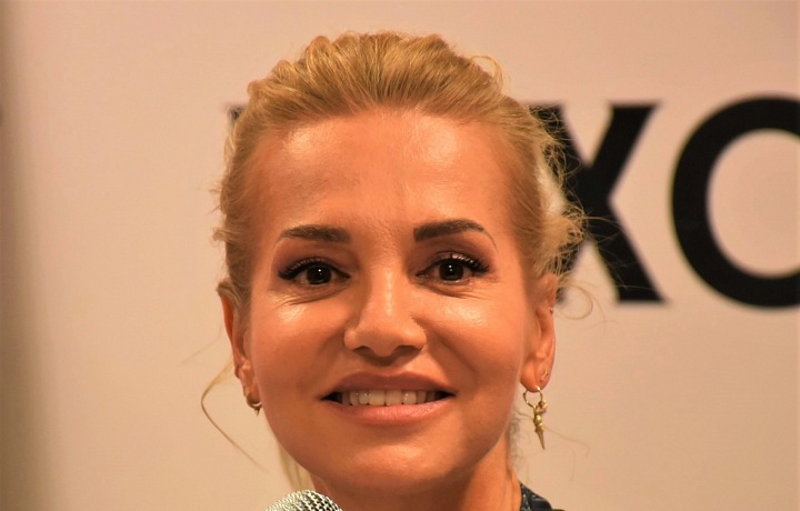 Dara Rolins