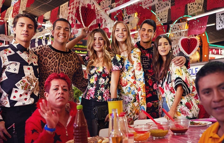 #DGLovesMykonos, #DGLovesNewYork, #DGLovesDubai, #DGLovesMexico,  #DGLovesVenezia