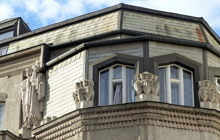 Diamant House: Architects - Emil Králíček, Matěj Blecha