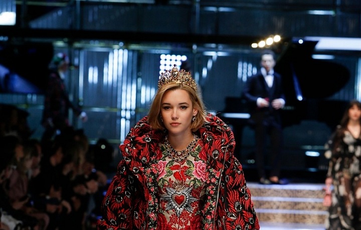 DG Fall/Winter 2017-2018