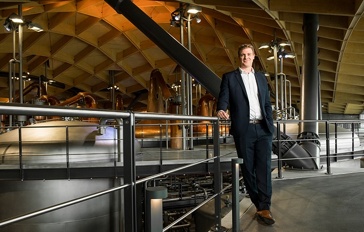 Dr Nick Savage, "master distiller" Macallan