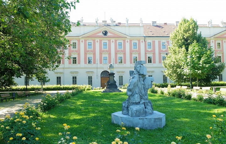 Invalidovna