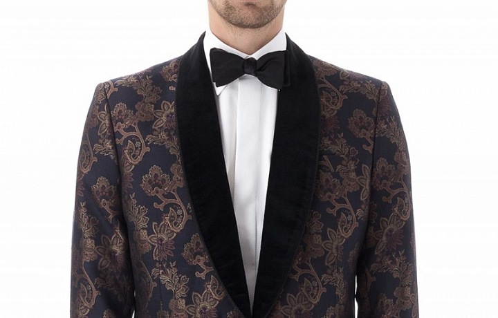 Creative Black Tie with Favroubrook