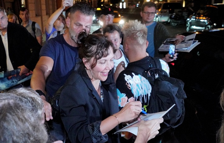 Hollywood actress Maggie Gyllenhaal at KVIFF 2026.