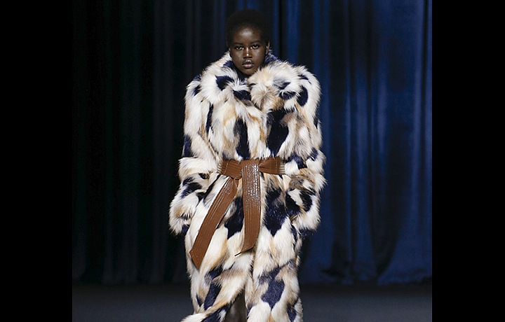 Givenchy and it's faux fur!