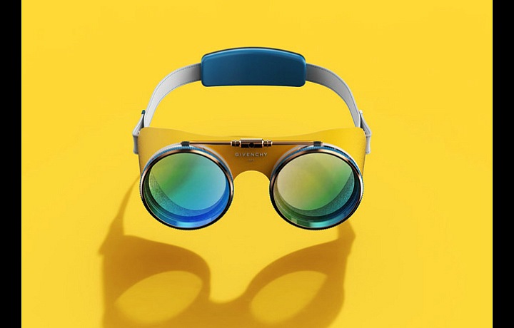 Givenchy glasses with VR
