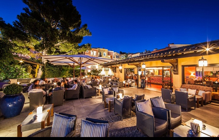 Hotel Byblos - outdoor