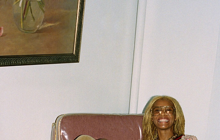 Semi set and gold chains, this is the new Gucci!