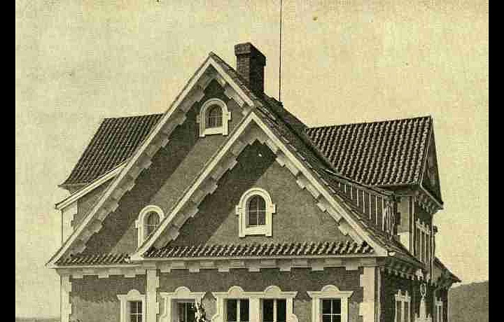 Original house - villa by Pavel Janák