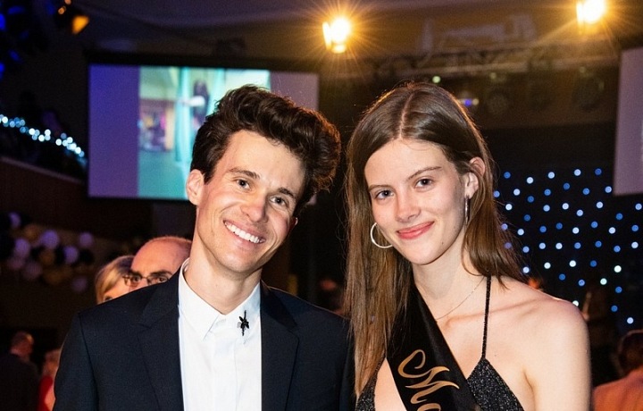 Letos Bára odmaturovala.