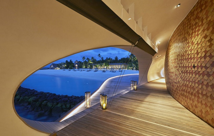 The ´Whale´ Bar St Regis, Maledives 