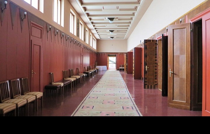 Prague mayor's residence, main hall