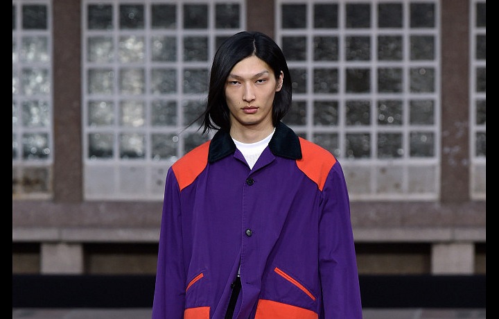 The combination of purple and red is amazing.