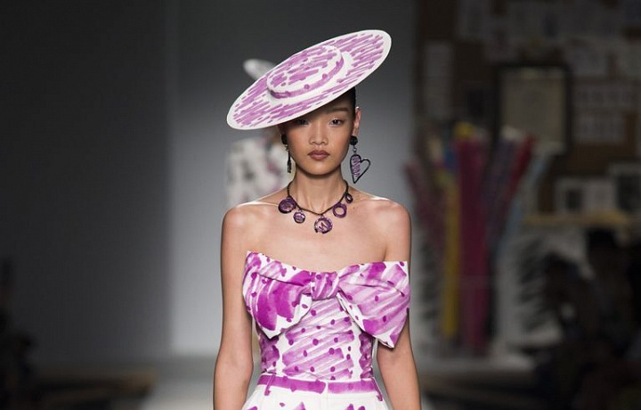 Moschino collection SS19
