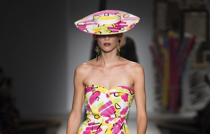 Moschino collection SS19